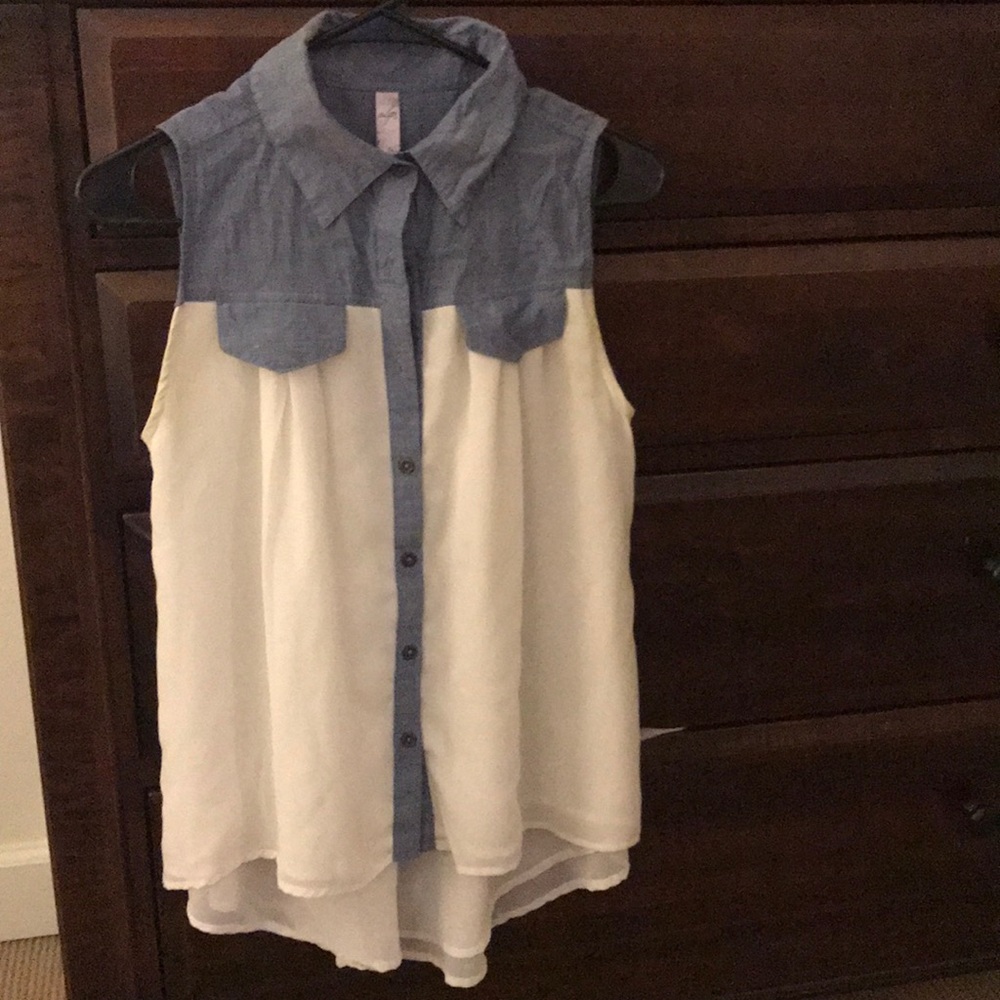 Shiffon with faux denim collar